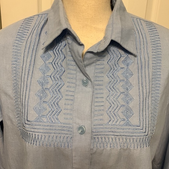 Alfred Dunner Embroidered Button Up Shirt - Picture 2 of 8